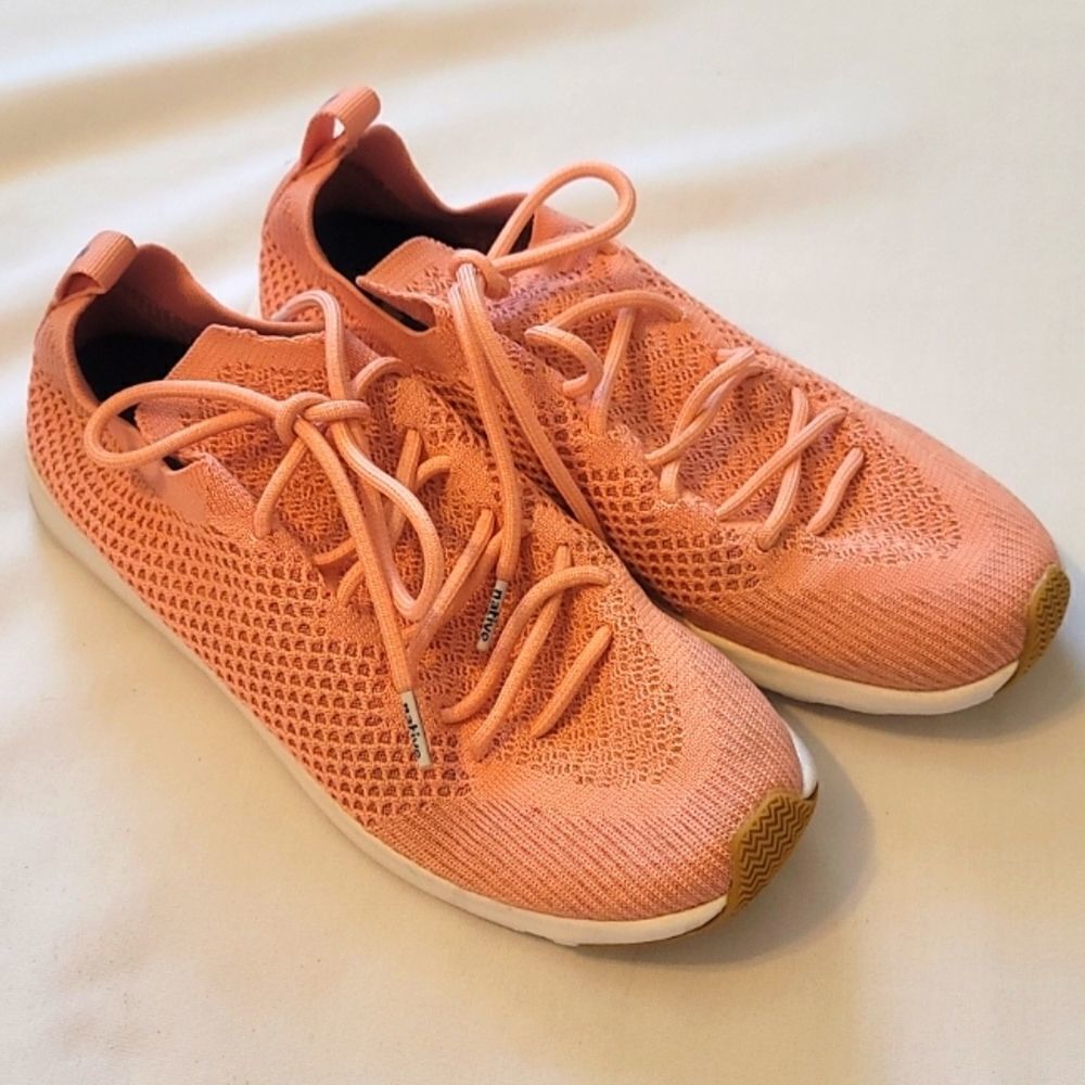 Native sneakers size  7.5